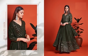 Traje Pakistaní de Georgette con Bordado para Venta al por Mayor - Product Image 2