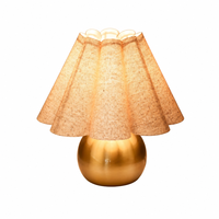 Lampe de bureau moderne nordique à 3 couleurs, à intensité variable, avec interrupteur, base en métal doré, tissu plissé en forme de pétale, pour chambre à coucher, chevet, salon