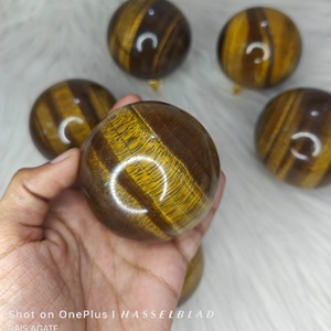 Sphère de cristal d'œil de tigre naturel polie, pierre de guérison de 50-55 mm, boule décorative en pierre précieuse pour la décoration intérieure, la méditation, cadeau - Product Image 2