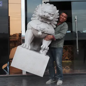 Life Size Lion Animal Statue Custom Golden Sculpture Decoration Giant Marble Lion Sculpture For Decor