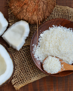 NOIX DE COCO SÉCHÉES DU VIETNAM GRADE FIN & MOYEN 100% NATURELLES NOIX DE COCO SÉCHÉES OEM/VENTE EN GROS DISPONIBLE - Product Image 1