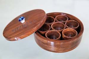 Caja de especias de madera con ventana transparente y soporte para cuchara para uso diario en la cocina y recargas fáciles a precio mayorista - Product Image 2