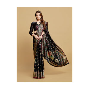 ส่าหรีทอผ้า Jacquard ขนาดใหญ่สีทองขนาดใหญ่ - Product Image 2