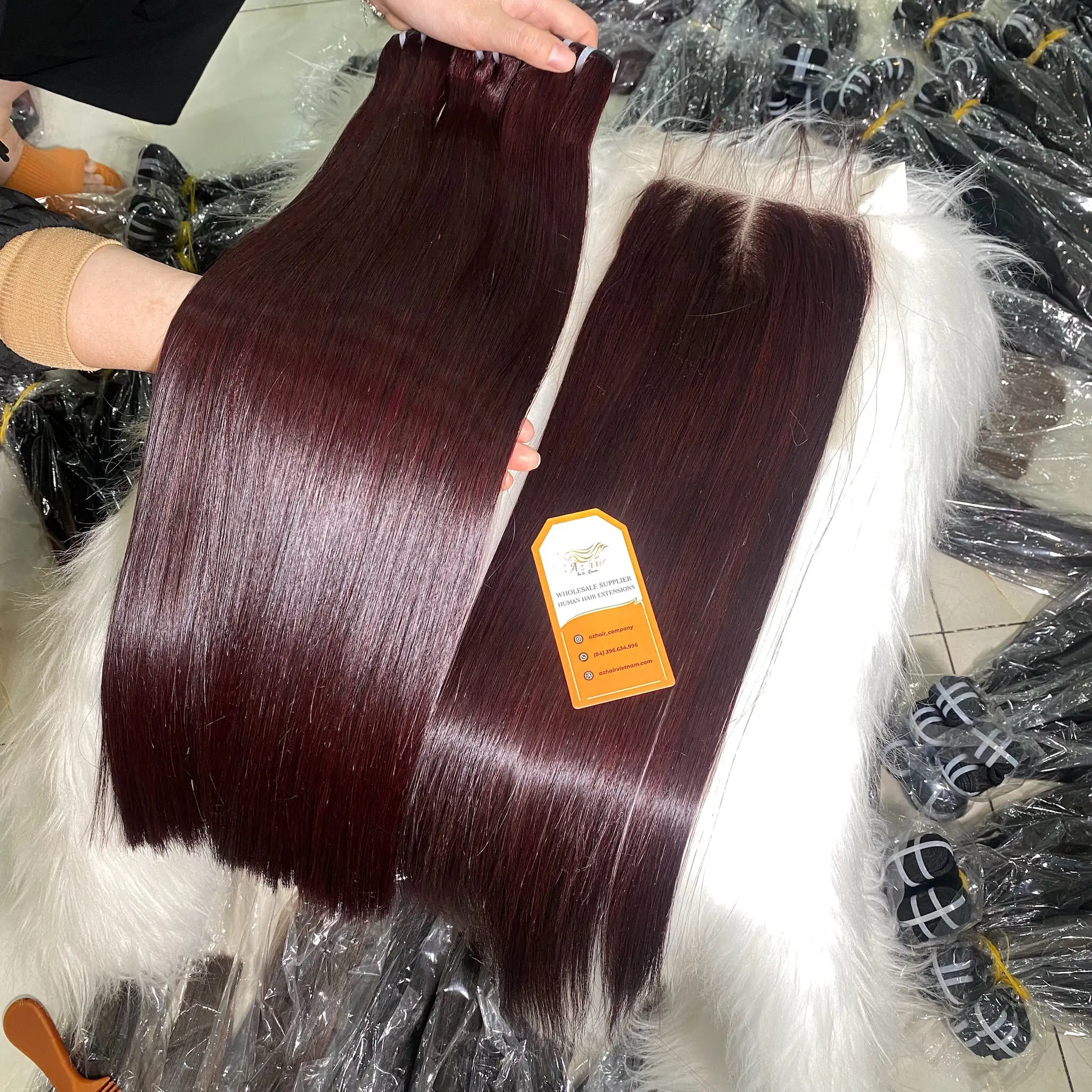 Super Dubbel Getekende Vietnamese Human Hair Extensions Bot Rechte Bundel Bordeauxrode Haarkleur Met Sluiting Rauwe Vietnamese