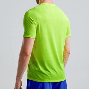 เสื้อยืดกีฬาแขนสั้นสำหรับผู้ชายสำหรับวิ่งวิ่งเสื้อยืดพิมพ์โลโก้แบบระเหิดผ้าฝ้าย100% ผ้าโพลีเอสเตอร์แห้งเร็ว - Product Image 4