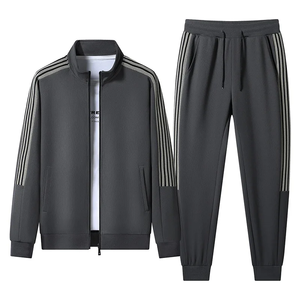 Ensemble de survêtements pour hommes personnalisés Vêtements de sport OEM Survêtements de sport pour hommes et femmes Survêtement de haute qualité à logo personnalisé vente en gros - Product Image 2