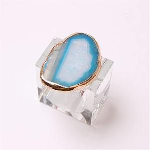 Anneaux de serviette en agate, anneau de serviette en agate colorée, anneau de serviette en agate dorée, décoration de table de mariage par faizacraft - Product Image 1
