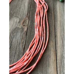 สร้อยคอประดับลูกปัดปะการังสีชมพูนาวาโฮและเงินสเตอร์ลิงแบบหลายชั้น - Product Image 3