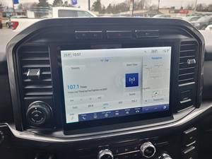 Ford F-150 XLT 4WD SuperCrew Usado del 2022 - Product Image 4