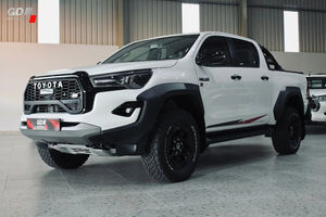 Toyota Hilux 2.8 GD-6 GR Sport 4x4 A/T D/C Usada, Año 2025 - Product Image 4