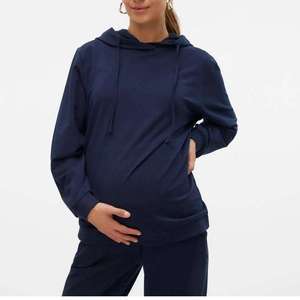 เสื้อฮู้ดสำหรับคนท้องแบบทันสมัยที่ให้สัมผัสที่อบอุ่นยืดหยุ่นได้ทำให้คุณแม่มีคุณภาพดีที่สุดมัดย้อมด้านหน้า - Product Image 2