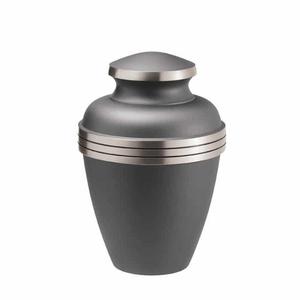 Urnes funéraires en laiton de style américain RABEH, finition antique, faites à la main, personnalisables, durables, pour la conservation des souvenirs funéraires - Product Image 5