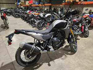 Motocicleta TP Sales Adventure Touring de 700cc, Origen Estadounidense, Lista para Exportación con Garantía - Product Image 2