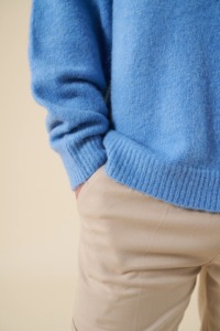 OEM personnalisé hommes coton tricoté Cardigan pull hiver tenue décontracté anti-rétrécissement séchage rapide respirant pelucheux tricots - Product Image 4