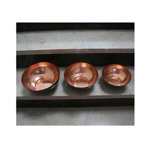 Cuenco de servicio de latón de calidad superior para cocinas tradicionales y contemporáneas disponible a precio mayorista - Product Image 1