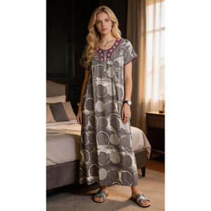 Camisón Largo para Mujer, Suave y Transpirable, con Bolsillo Lateral, Estampado Animal, Cómodo, ODM (LNGAP3387DB) - Product Image 2