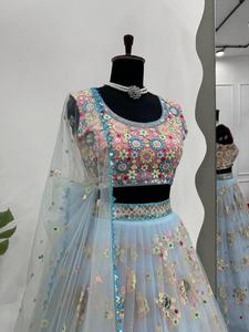 Vêtements de mariage lourds filet papillon séquence lourde broderie travail haut et Lehenga avec bordure en dentelle coupe lourde travail Dupatta - Product Image 6