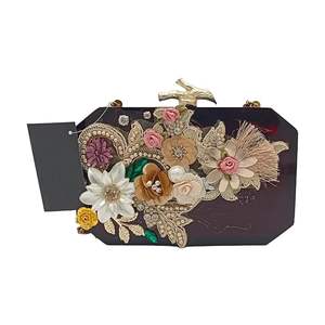 Sac à main en résine de luxe pour femmes de la meilleure qualité avec motif floral de style amour et ange, sac à main de soirée peint à la main pour les fêtes - Product Image 2