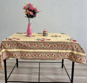 Mantel de Algodón Estampado a Mano: Decoración Boho Floral Roja y Verde, Mantel para Mesa de Comedor, Decoración Étnica para el Hogar al Mejor Precio - Product Image 3