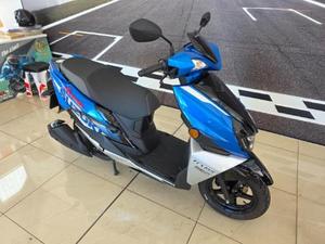 Motocicleta UN 125 Avenis 2023 - Product Image 3