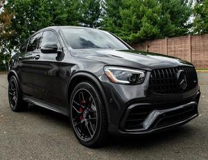 SUV Todoterreno de Lujo Ultraamplio Usado 2024, V8 de Alto Rendimiento 4X4, Paquete de Estilo Personalizado Exclusivo, Transmisión Automática - Product Image 2