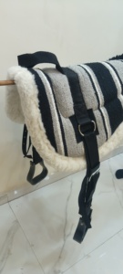 TAPIS DE SELLE ARYLIC BAREBACK FAIT MAIN AVEC SANGLES ET ÉTRIER ASSORTIMENT DE LA GAMME/CONCEPTION PERSONNALISÉE ENSEMBLE DE TAPIS DE SELLE BAREBACK - Product Image 3