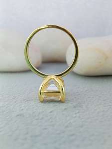 Anillo de diamantes de alta calidad para fiestas, eventos nocturnos y ocasiones especiales disponible a precio directo de fábrica. - Product Image 2