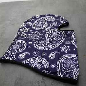 Balaclava Beanie Venta al por mayor de invierno de punto de hierba de punto personalizado Fuzzy Ski Full Face Mask Distressed 3 Hole Balaclava - Product Image 2