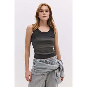 Body de Estilo Casual con Lavado al Aceite, Sin Mangas, con Logotipo en la Parte Delantera - Product Image 1