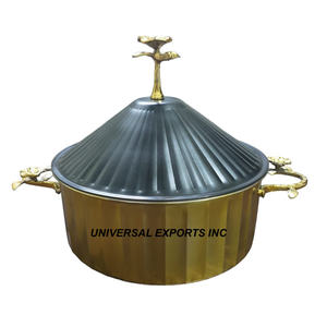 Marmite isotherme en métal, finition blanche et dorée, fait main, forme ronde, luxe, nouveau, élégant, chauffe-plats en métal - Product Image 2