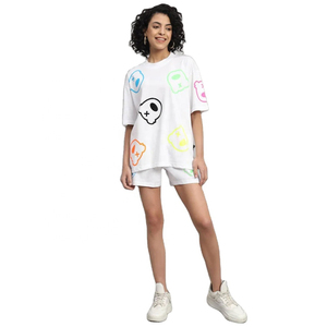 T-shirt décontracté en satin à col rond pour femme, manches courtes, ample, avec logo personnalisé brodé, tendance, écologique - Product Image 5