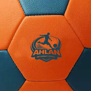 Ballons de handball professionnels en cuir PU durable, faible MOQ, pour l'entraînement et les matchs, destinés aux clubs sportifs. - Product Image 5