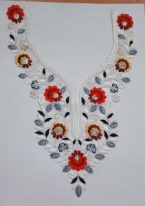 Col brodé en satin mat avec détails de surpiqûres tonales - Product Image 2