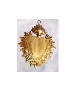 Colgante de Metal con Forma de Sagrado Corazón para Decoración del Hogar - Product Image 3