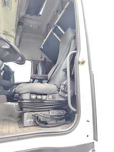 VOLVO (FH12 420 4X2) D'OCCASION 2013 - PNEUS NEUFS STANDARD - TRANSMISSION AUTOMATIQUE - Product Image 4