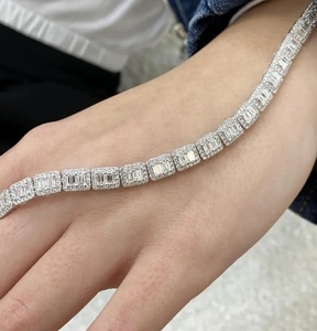 ได้รับการรับรอง6.41ct VS1แล็บสร้างสร้อยข้อมือเทนนิสด้วยมรกตและเพชรเจียระไนทรงกลมสีทึบ14K สีขาวและสีโรสโกลด์ - Product Image 3