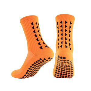 Calcetines de Fútbol Antideslizantes de Silicona para Hombre, Calcetines Deportivos Transpirables de Algodón, Calcetines de Fútbol con Logotipo Personalizado de Alta Calidad - Product Image 4