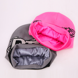 Venta al por mayor unisex personalizado Y2K Jacquard satén forrado invierno gorro acrílico 100% deportes gorra con logotipo mezcla de lana - Product Image 3