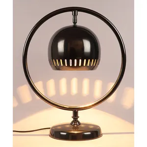 Premium Quality Metal Table Lamp For Bedroom Home Decor High Quality Iron Luxury Design Iron Table Lamp