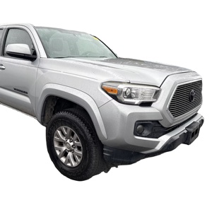 Toyota Tacoma SR5 d'occasion propre 2017 - Product Image 1