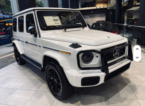 Mercedes-Benz G550 SUV de luxe nouvellement utilisé propre utilisé avec des sièges en cuir caméra arrière direction gauche - Product Image 5
