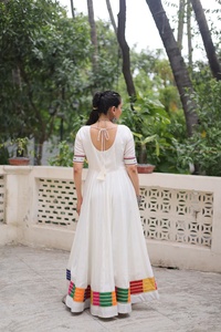 Hermoso fabricante y proveedor de vestidos de trabajo romanos con hilo y espejo de Surat a tarifa mayorista - Product Image 3