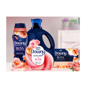 Downy Infusions Bliss perles booster de parfum de lessive, parfum d'ambre et de rose, 24 oz - Product Image 4