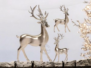 Cercle en bois de forme ronde avec cerf en métal plaqué argent sur le côté intérieur pour les décorations de Noël de luxe - Product Image 3