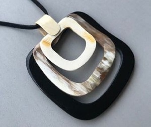 Collares de Cuerno Hechos a Medida con Cuerno de Búfalo, Tamaños y Colores Personalizados También Disponibles - Product Image 2