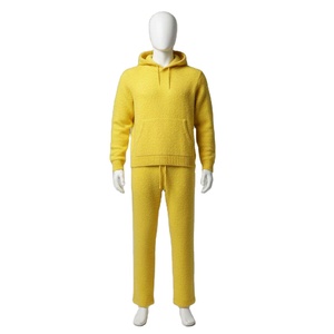 Conjunto Deportivo de Felpa Amarillo para Hombre, Sudadera con Capucha y Pantalones Jogger Texturizados, Logotipo Personalizado, Venta al Por Mayor - Product Image 1