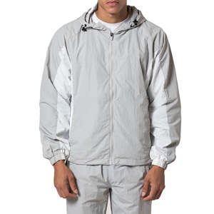 Conjunto de Traje Deportivo Cortavientos Ligero e Impermeable con Logotipo Personalizado - Product Image 4