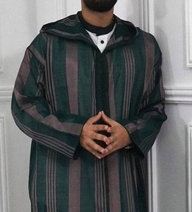 Vêtements chauds d'hiver à boutons, vente en gros, vêtements musulmans personnalisés, robe thobe jubah islamique hommes arabes abaya Abaya hommes - Product Image 3