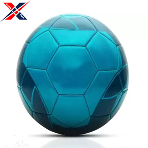 การพิมพ์ที่มีสีสันลามิเนตคุณภาพดีมือเย็บลูกบอลปากีสถานทําลูกฟุตบอลหนัง PU นุ่มที่ดีที่สุด - Product Image 2