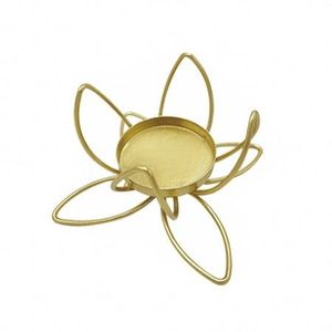 Candelabro de Metal de Diseño, Pieza Destacada para la Decoración de Salas de Estar de Lujo, Impacto Artístico - Product Image 2